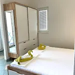 Molo Mare Apartamento *