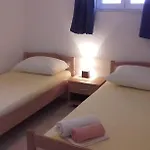 Molo Mare * חוואר