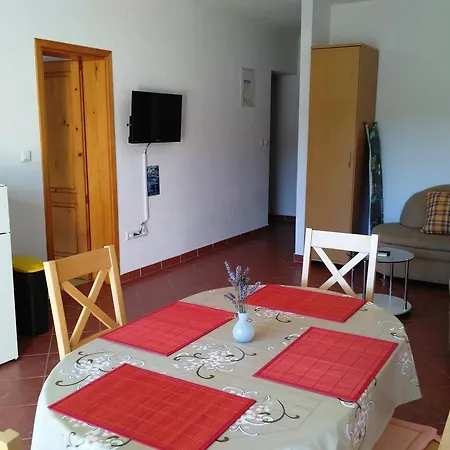 아파트먼츠 몰로 마레 아파트 *